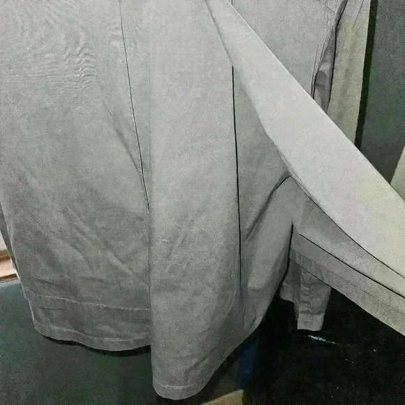 Lafayette 148 New York Womans Blouse Size XL Petite - Picture 8 of 13